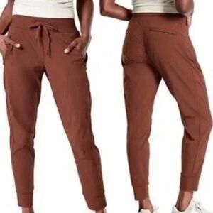 Athleta Trekkie North Joggers